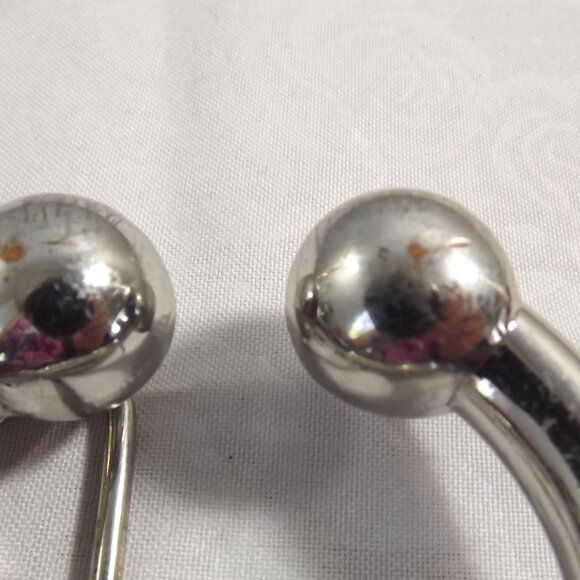 Distressed Bull Nose Ring Belt Buckle, Silver Tone Novelty Buckle - Picture 3 of 7